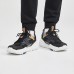 Skechers Monster 43