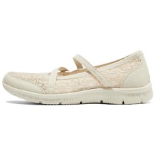 Skechers Slip Resistant And Breathable Low Top Casual Shoes Women's Beige Бежевый, 36